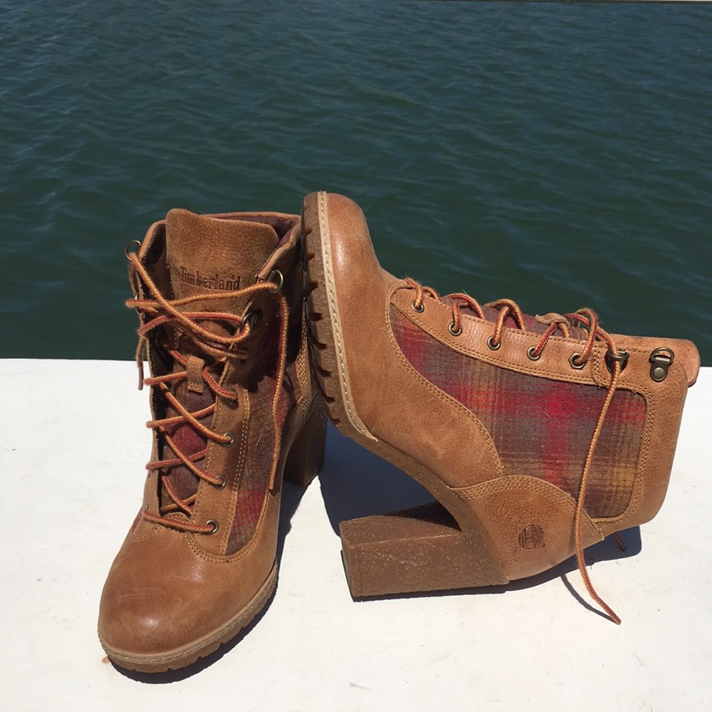 Pendleton Brown and Red Ankle Boots